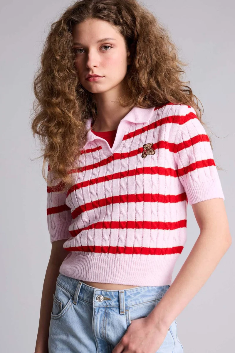 ديفاكتو Slim Fit Teddy Bear Striped Pullover
