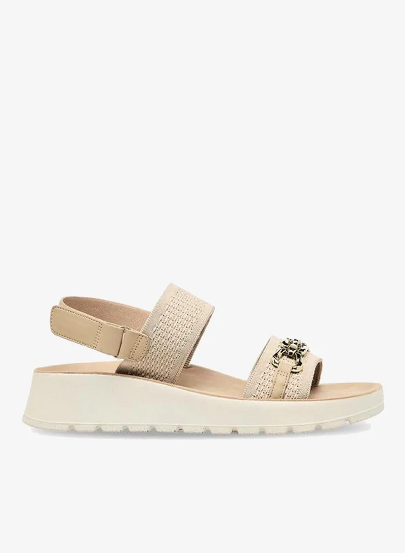 لو كونفورت Women Platform Heel Comfort Sandals