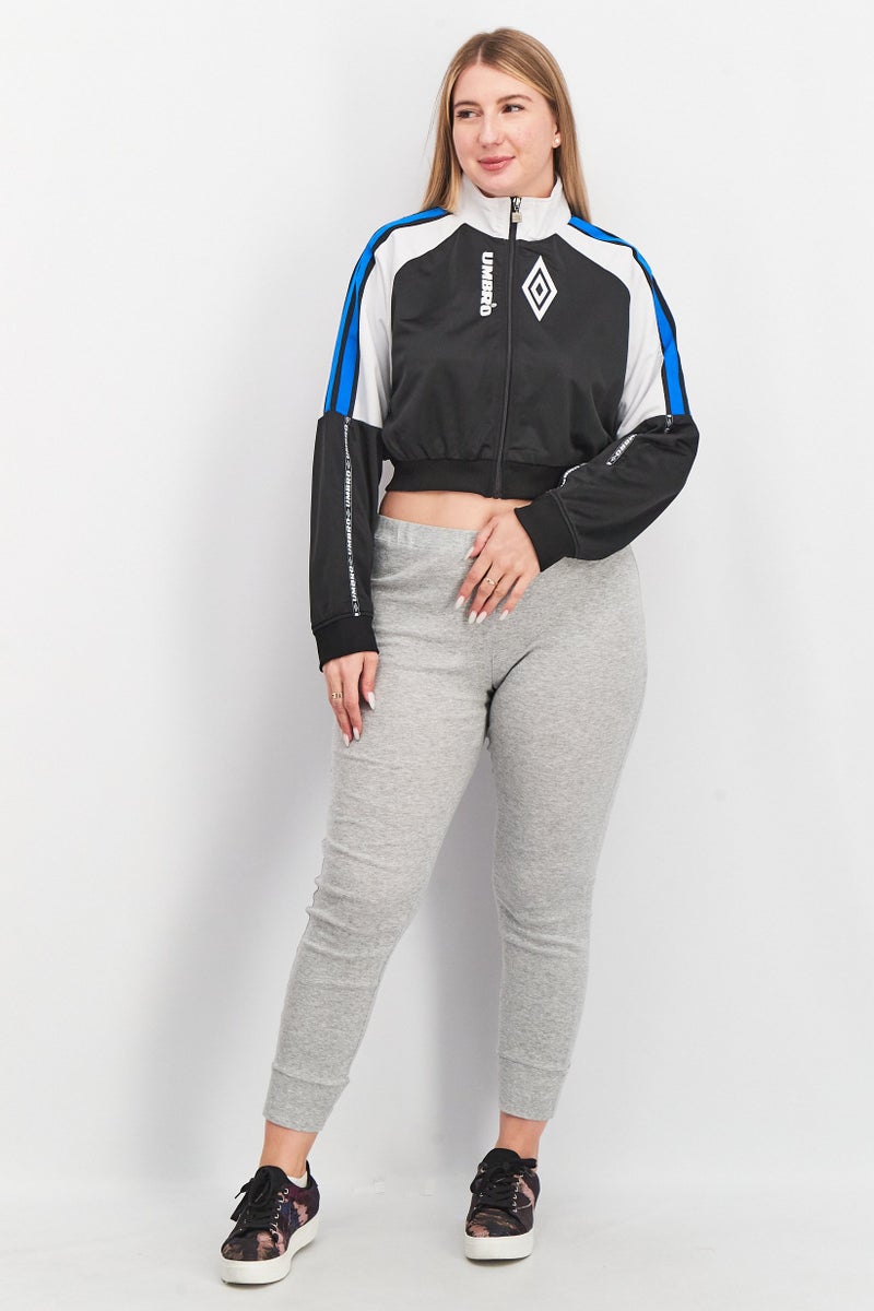 umbro بلوزة نسائية بقبة مزيفة بأكمام طويلة بشعار العلامة التجارية، باللونين الأسود والأبيض - Image 4