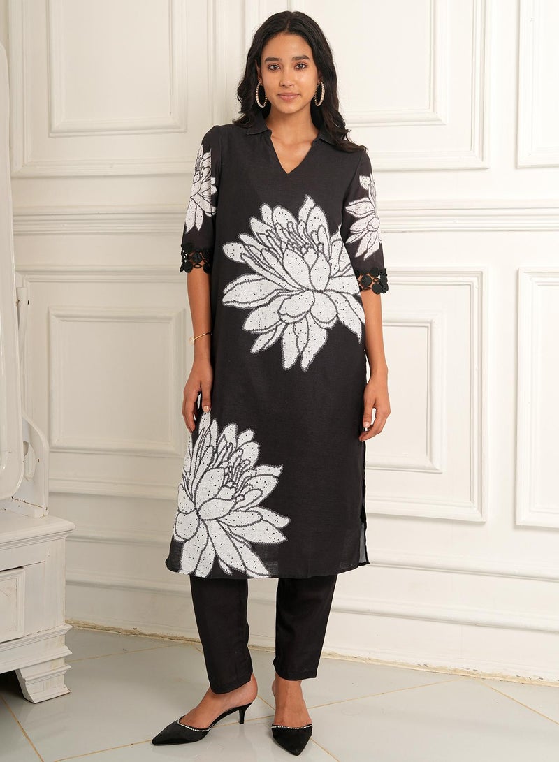  قصة Women's Onyx Black Dahlia Imprint Kurta Set  - Image 2