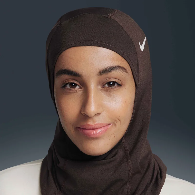 نايكي حجاب برو 2.0 للنساء