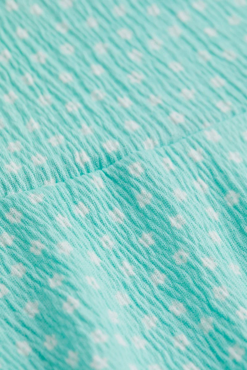 اتش اند ام تنورة من الجيرسيه