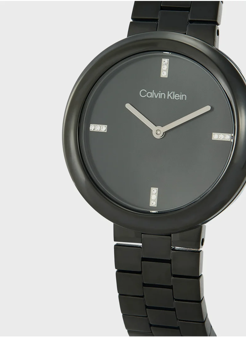 CALVIN KLEIN Twist Mesh Strap Analog Bracelet Watch