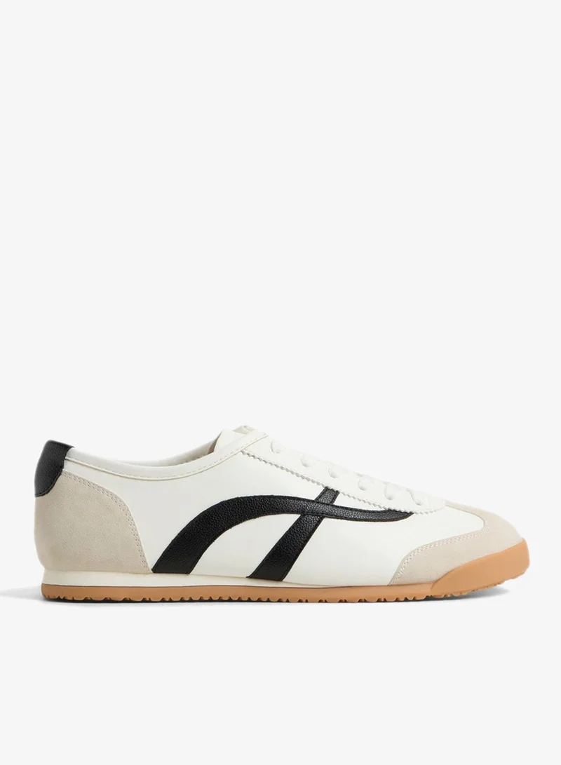 كول ات سبرنج Messick Sneakers
