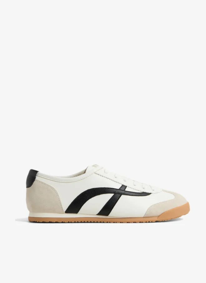 كول ات سبرنج Messick Sneakers