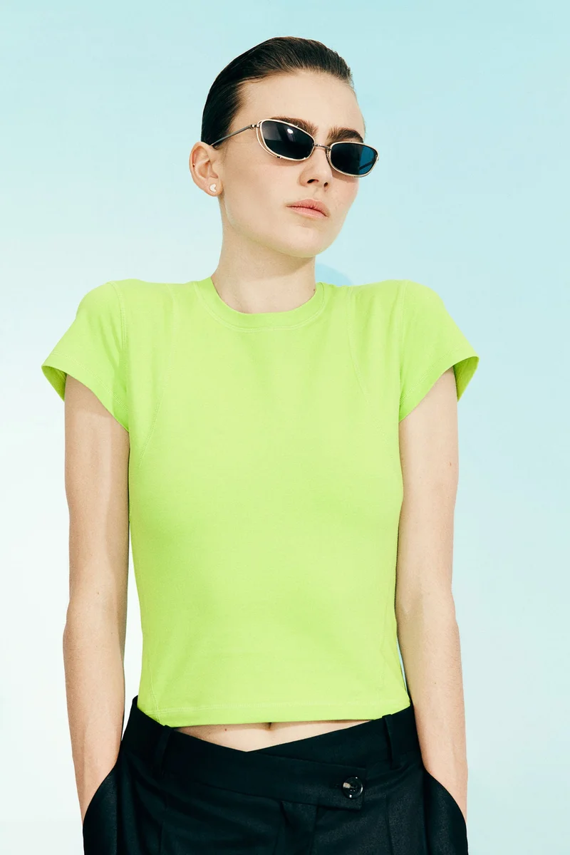 اتش اند ام تي-شيرت بدرزات مسطحة