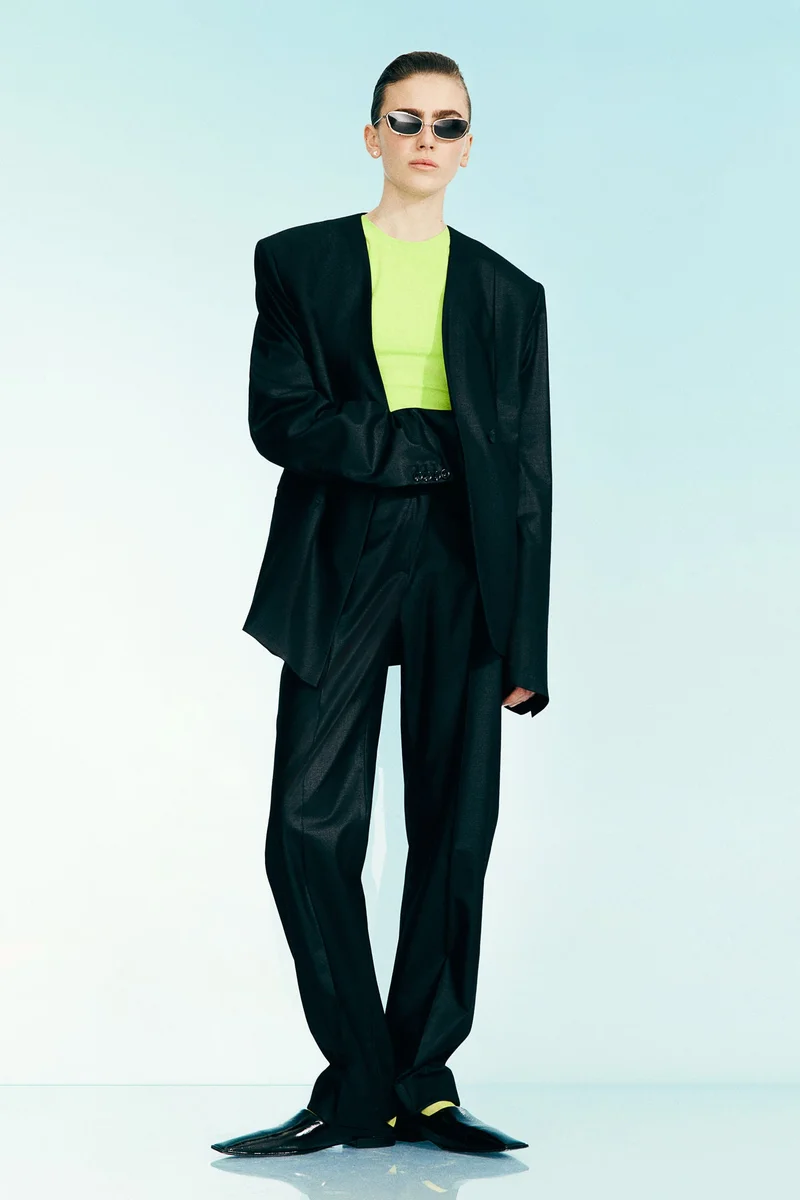 اتش اند ام تي-شيرت بدرزات مسطحة