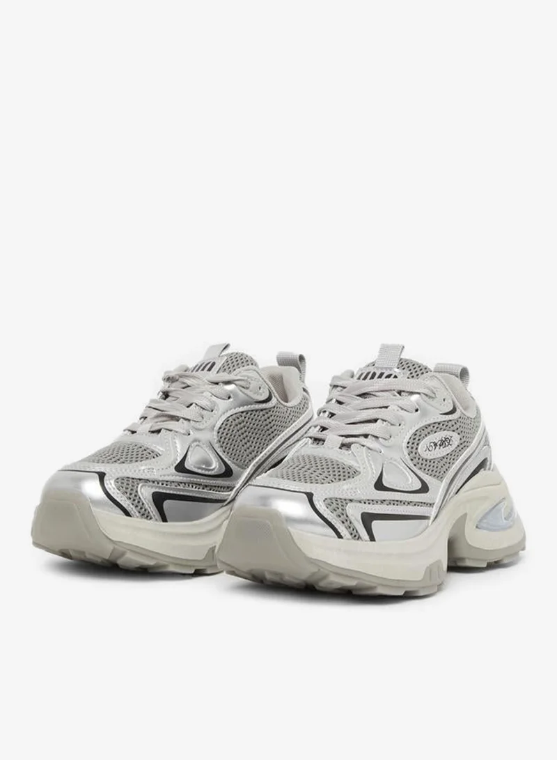 ستايلي ستيلي سنيكرز بنعل سميك برباط