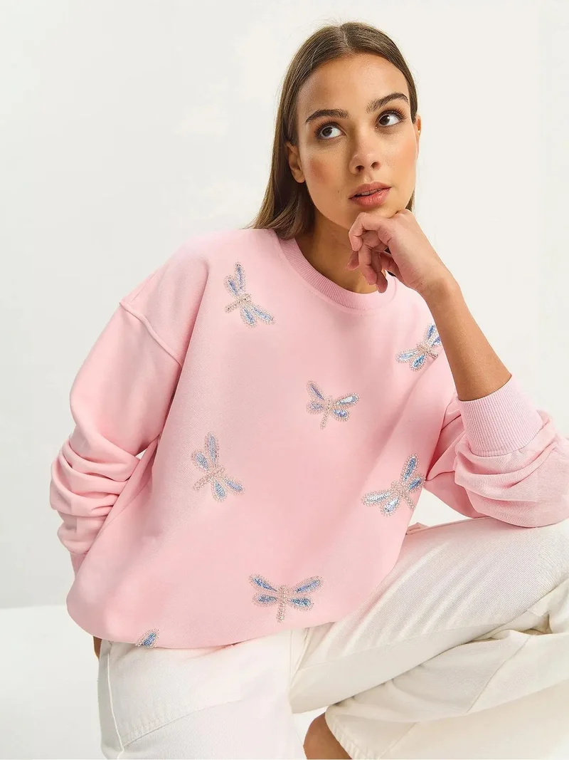 بيانكو لوتشي بلوفر مطرز بفراشة من لوتشي