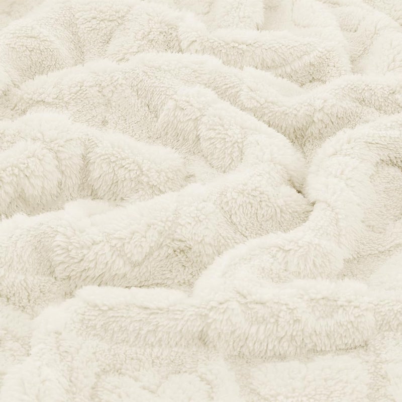 Crevent 30""X40"" Cozy Soft Warm Sherpa Baby Blanket For Girls Boys  Newborn Essentials For Infant  Baby Shower Receiving Gift - White Heart - Image 5