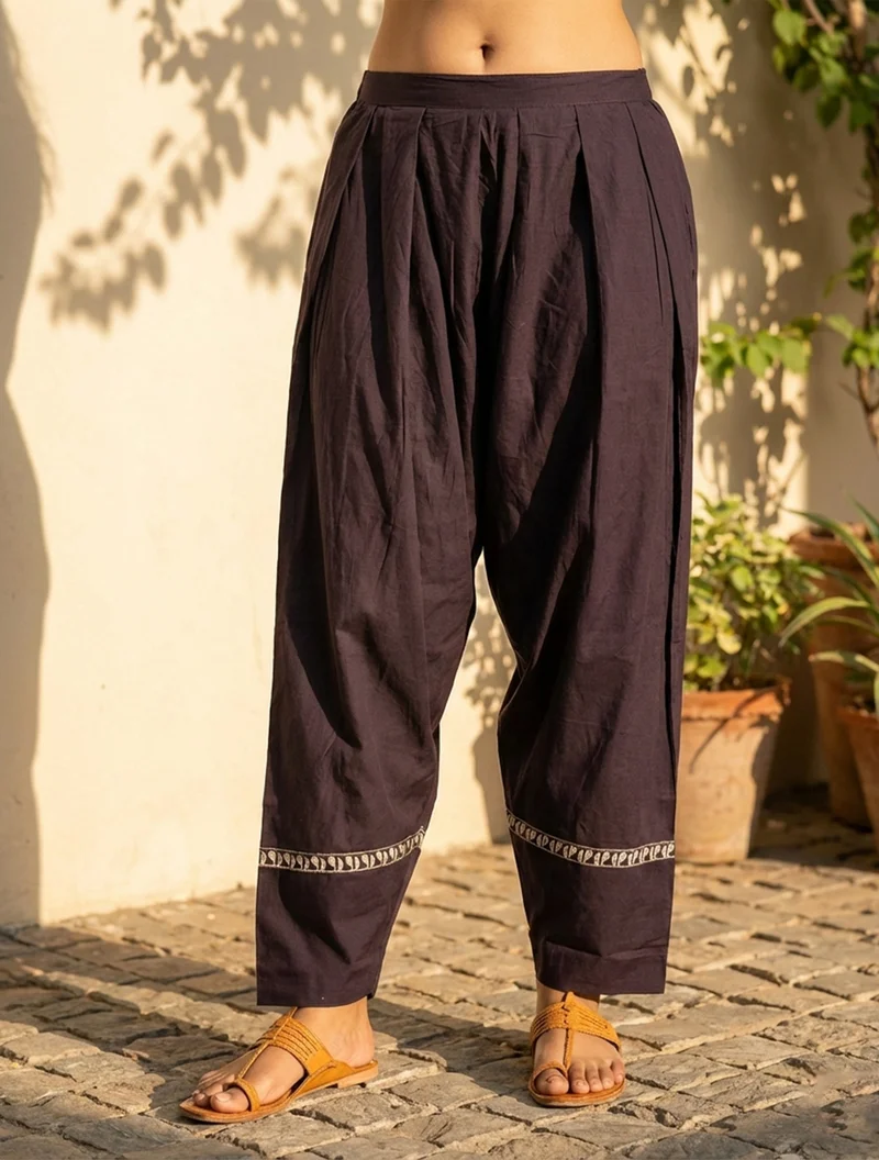 trueBrowns  trueBrowns Black Embroidered Kurta Farsi Pant Dupatta Set  | Best Price UAE
