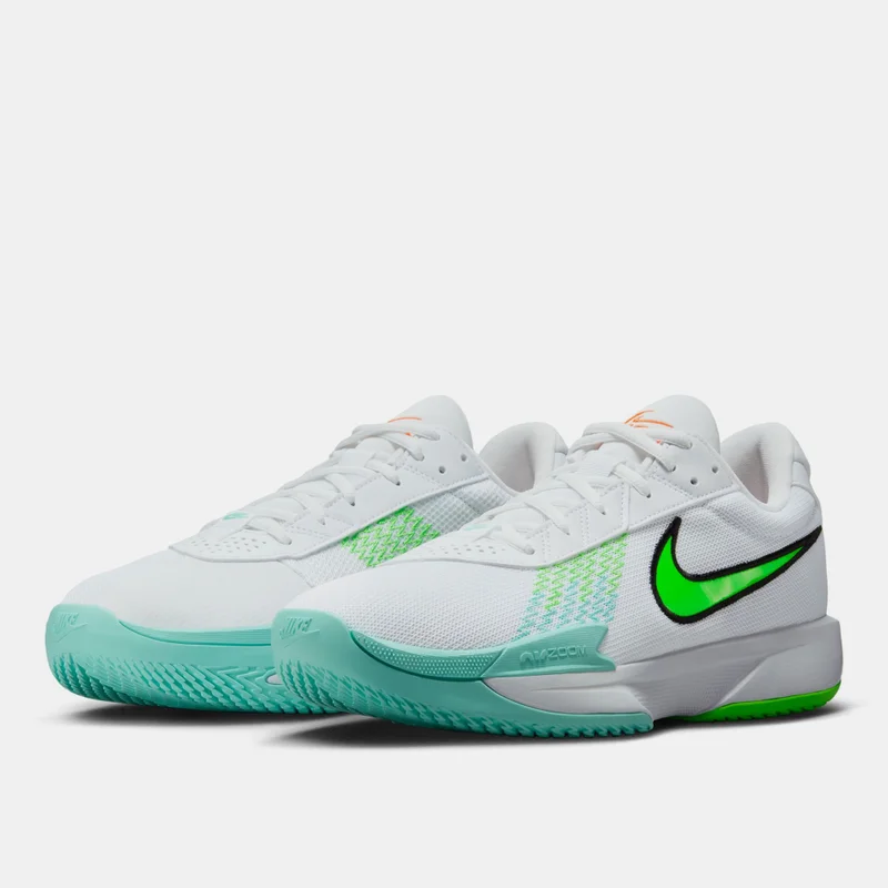 Nike Men's G.T. Cut Academy Basketball Shoes