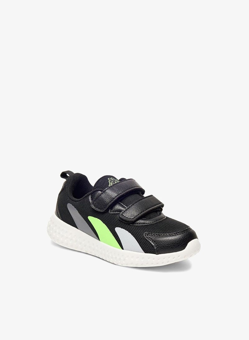 كابا حذاء رياضي للأولاد بتفاصيل شعار وإغلاق بشريط لاصق - Image 1