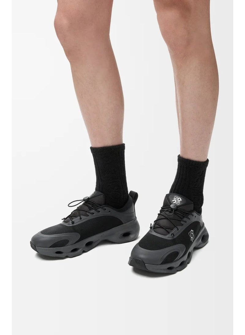 On Running x LOEWE Cloudsolo Unisex Comfortable Sneakers - Black - Image 3