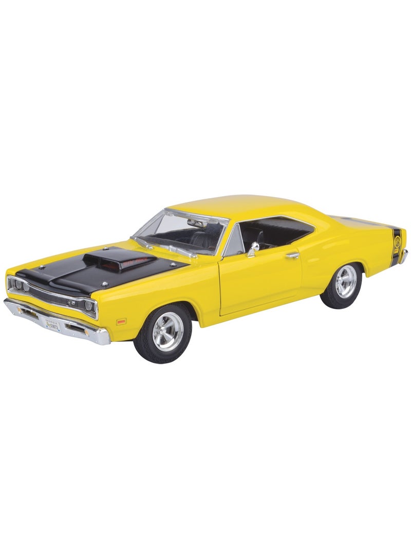 MOTORMAX 1969 Dodge Coronet Super Bee Die-Cast Model Car 1:24 Scale | Officially Licensed Classic Muscle Car Collectible | Opening Doors, Detailed Interior & Free-Wheeling Display Model - Image 1