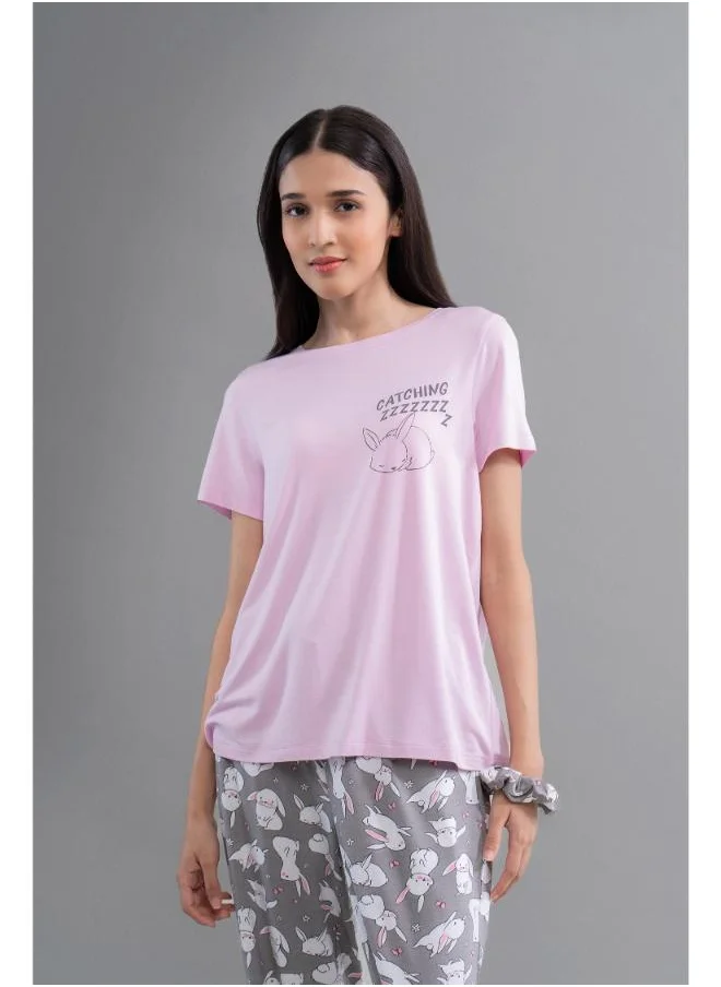 NeceSera Cuddly Bunny Regular T-Shirt