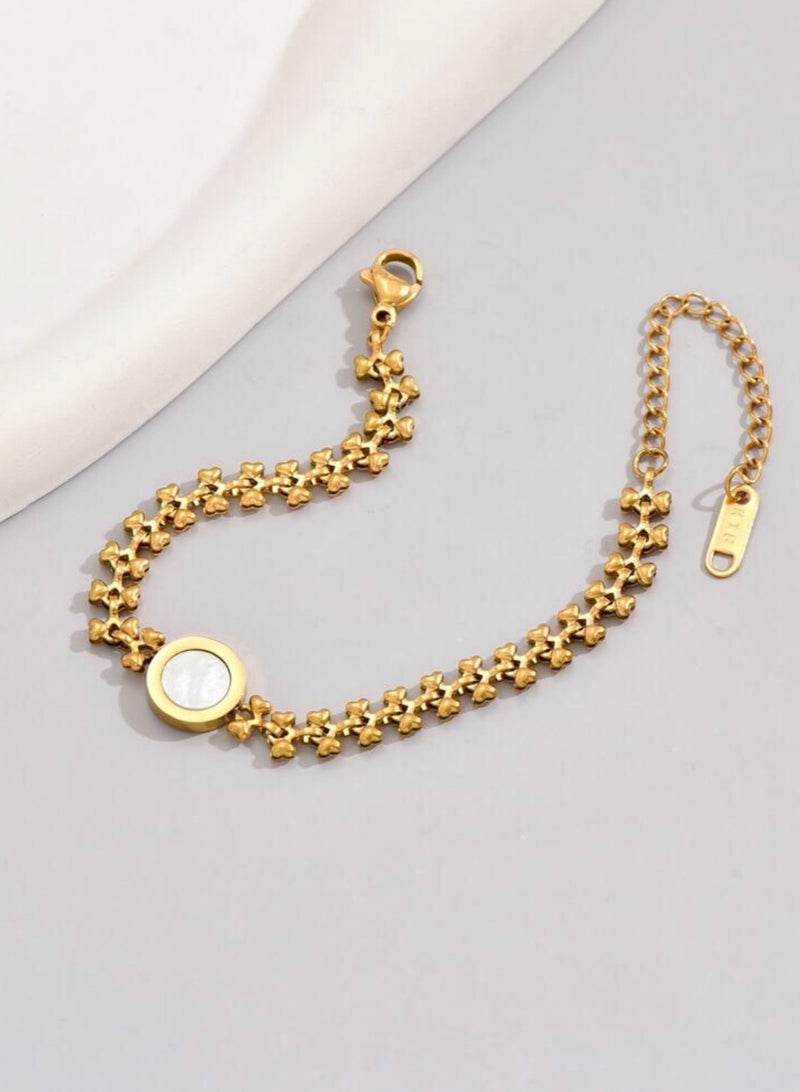 إيكوال اسوارة نسائية أنيقة من الاستانلس ستيل مطلية باللون الذهبي عيار 18 - Image 4