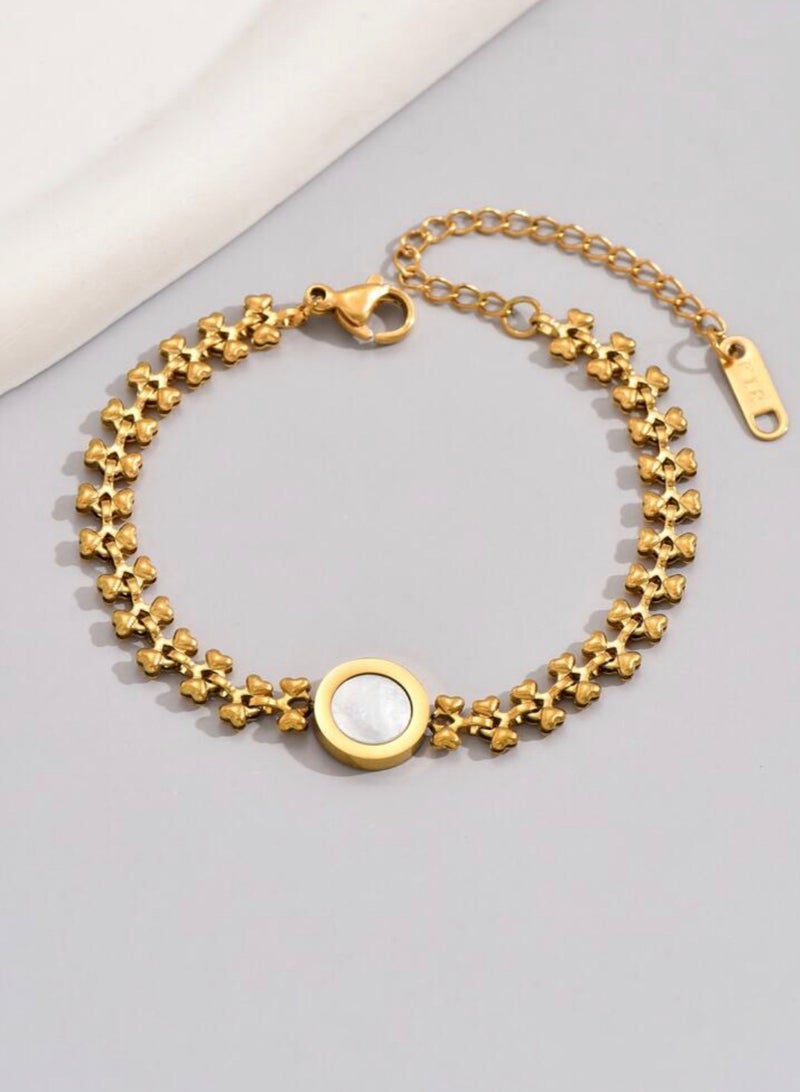 إيكوال اسوارة نسائية أنيقة من الاستانلس ستيل مطلية باللون الذهبي عيار 18 - Image 3