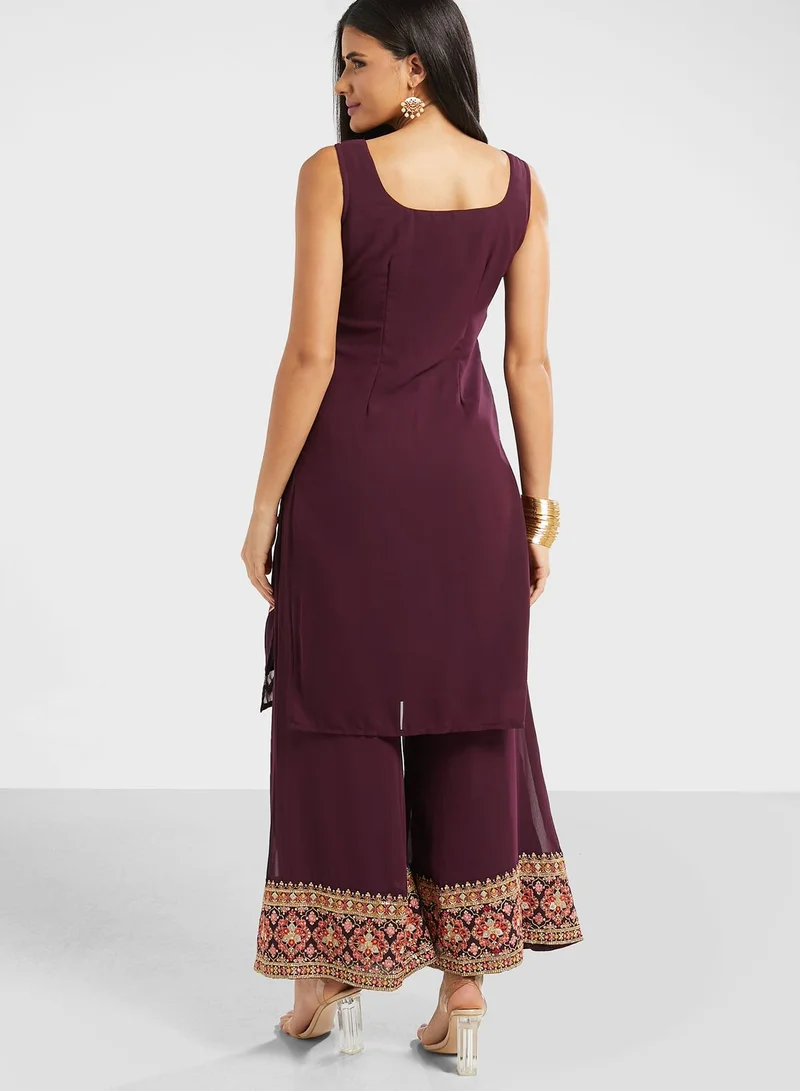 INDDUS Lace Detail Kurti & Printed Hem Pants Set