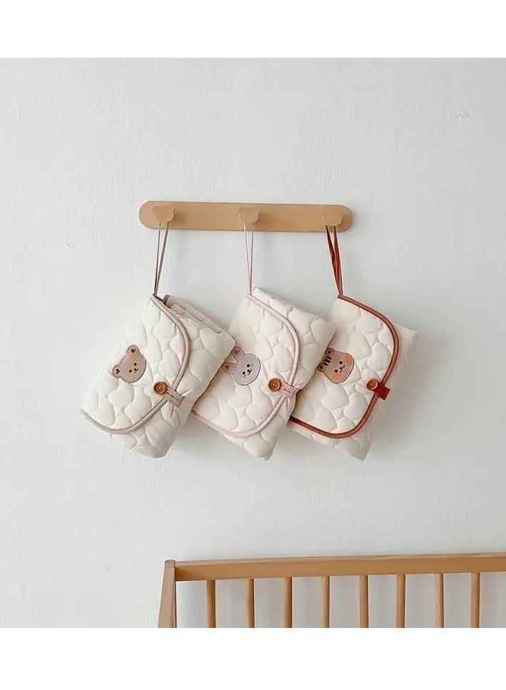 أطفال صغيرة وسادة تغيير الحفاضات المحمولة، وسادة البول ذات الوجهين، سجادة قيلولة قابلة للطي، وسجادة سرير الأطفال مع حبل - مثالية للسفر - Image 4