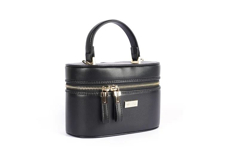 Cuple Rectangular shape faux leather handbag