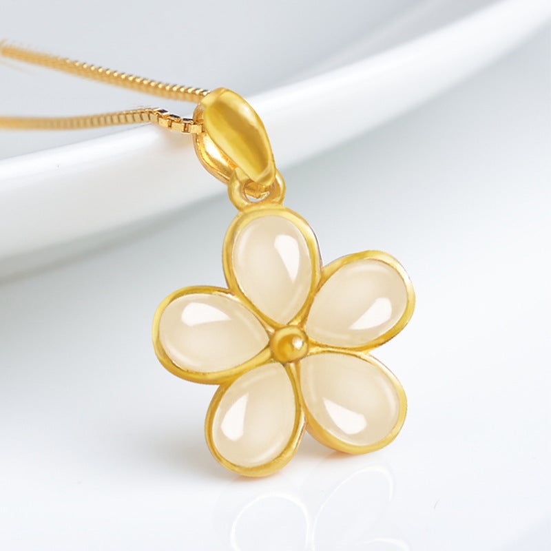 Generic Factory wholesale Emerald five-leaf clover pendant Laos sand gold five-petal flower green crystal necklace couple love jewelry White-suit [pendant + chain]] 
