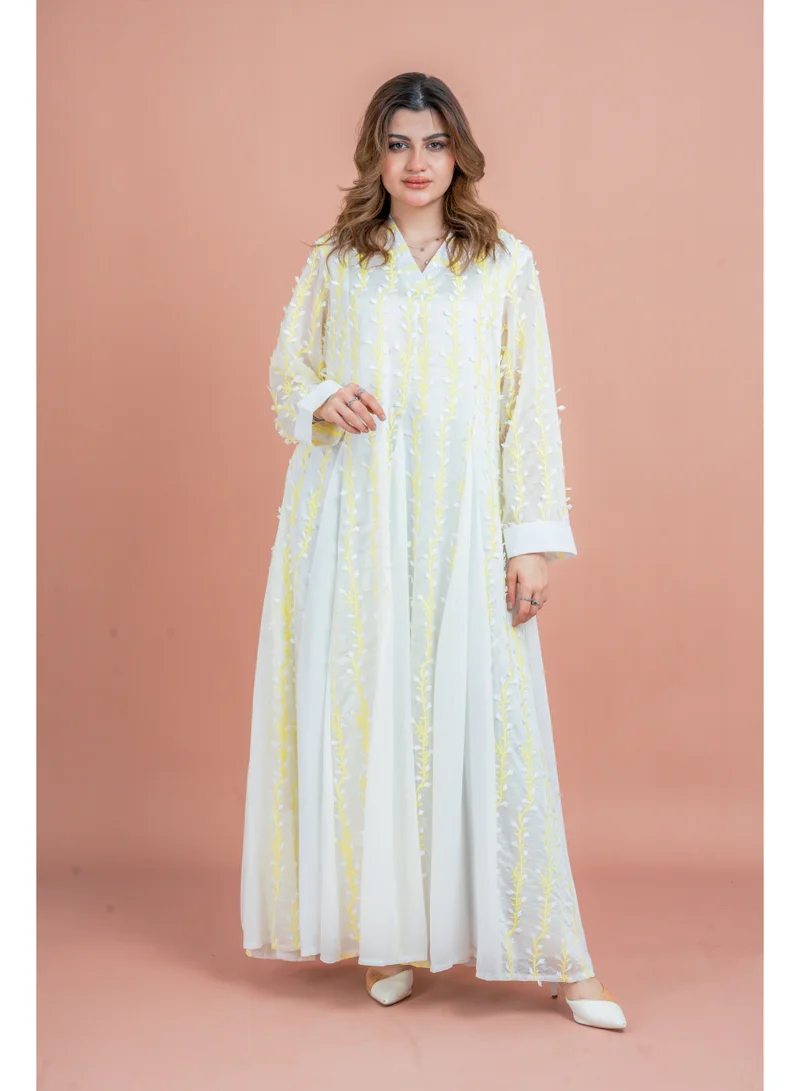 IKKXA Soft Petals Embroidered Jalabiya