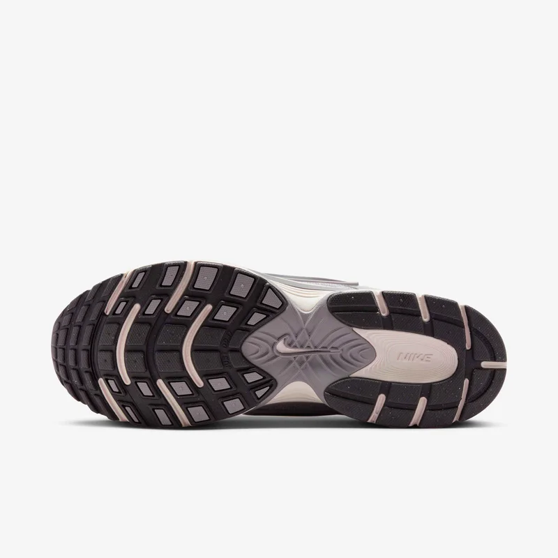 نايكي Men's V5 RNR Shoes