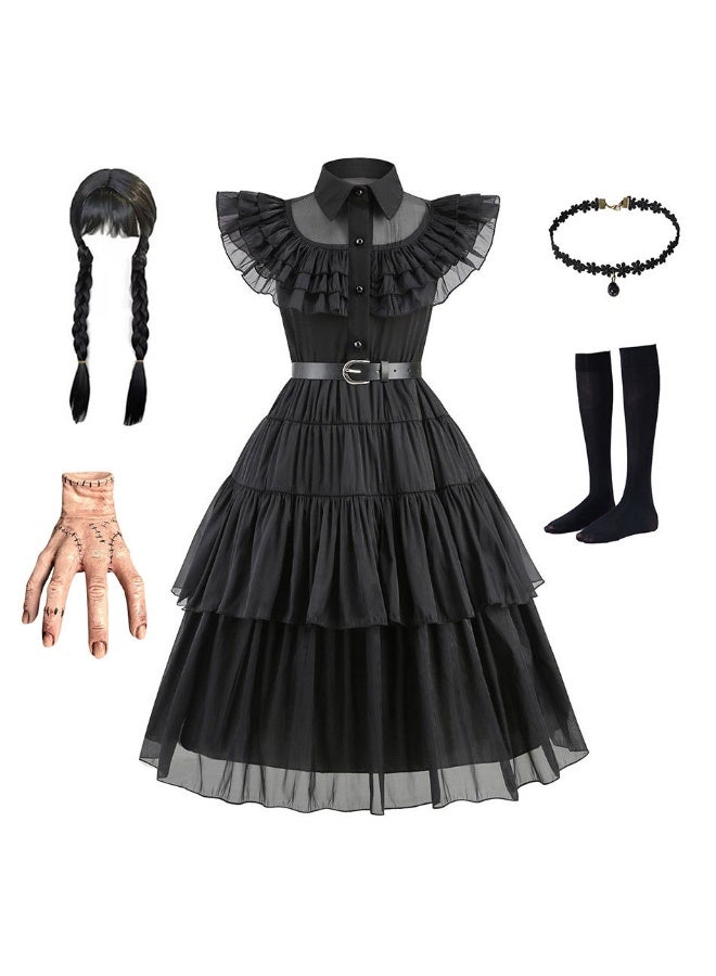 NIBEMINENT On Wednesday, the Adams children's party featured a black chiffon dress for the Adams family - Image 1