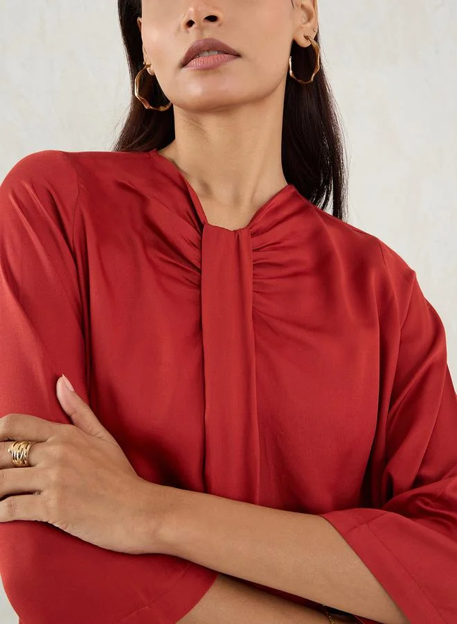 Femmella Femmella Solid Pleated Detail 3/4 Sleeve Top