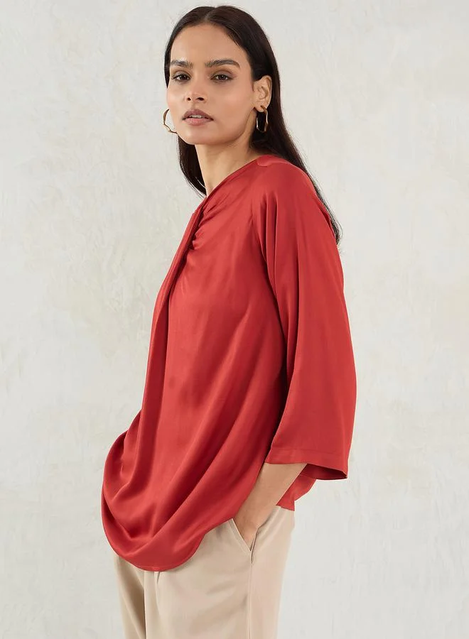 Femmella Femmella Solid Pleated Detail 3/4 Sleeve Top
