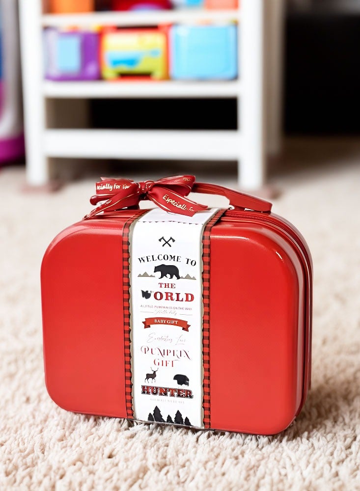 Adorable Premium Newborn Baby Gift Set for Boys in a Stylish Suitcase for 12 to 18 Months - Image 2