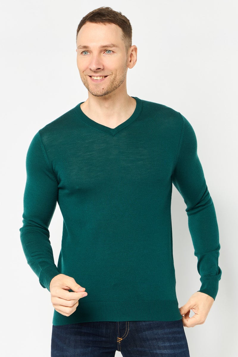 Celio Men V-Neck Long Sleeve Plain Sweater, Dark Green - Image 1