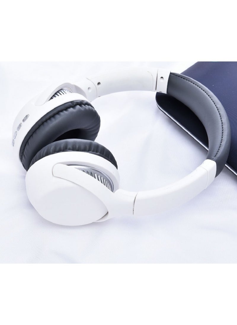 HZ-BT700 Wireless Bluetooth Headset - Microphone - FM Radio - Card Slots - Folding Compatible - Noise cancellation - suitable for gaming and calls - for Mobile and Computer/White