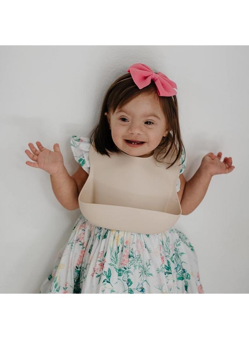 عام طفل يأكل مريلة ثلاثية الأبعاد سيليكون ناعم ، منديل فم الطفل مقاوم للماء في الصيف - Image 3