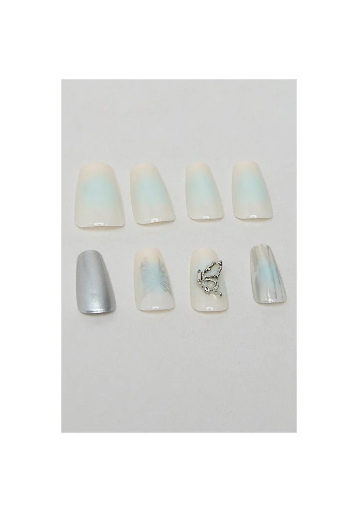 R&b Wearable Manicure