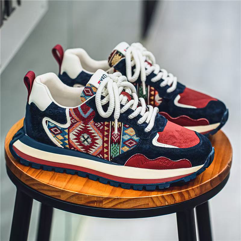 Unisex Casual Sneaker Shoes - Image 1