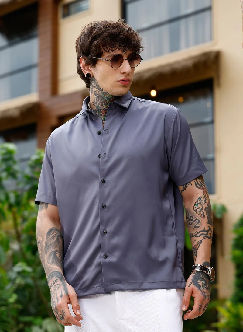 كامبوس سوترا Campus Sutra Men Solid-Satin Oversized Shirt | Spread Collar Short Regular Sleeves | Button Closure Straight Hem | Solid Plain | Woven Fabric For Casual & Daily Wear | Moon Grey
