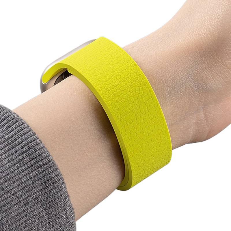 سوار ساعة ذكية سوار رياضي من السيليكون متوافق مع Apple Watch بملاءمة قابلة للتعديل وحزام بديل للاستخدام اليومي باللون أسود قابل للتعديل للاستخدام المنزلي للسفر - Image 3