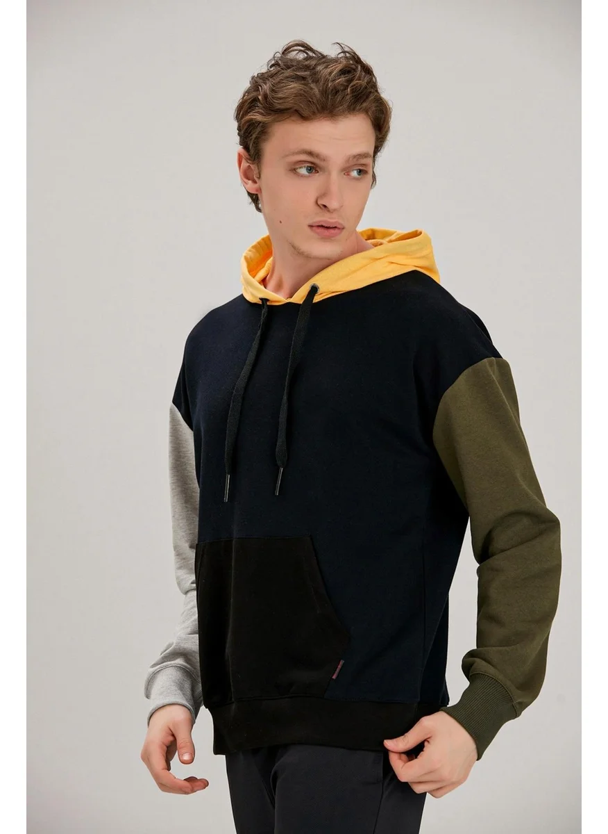 Alexander Gardi Hooded Sweatshirt (E22-73300)