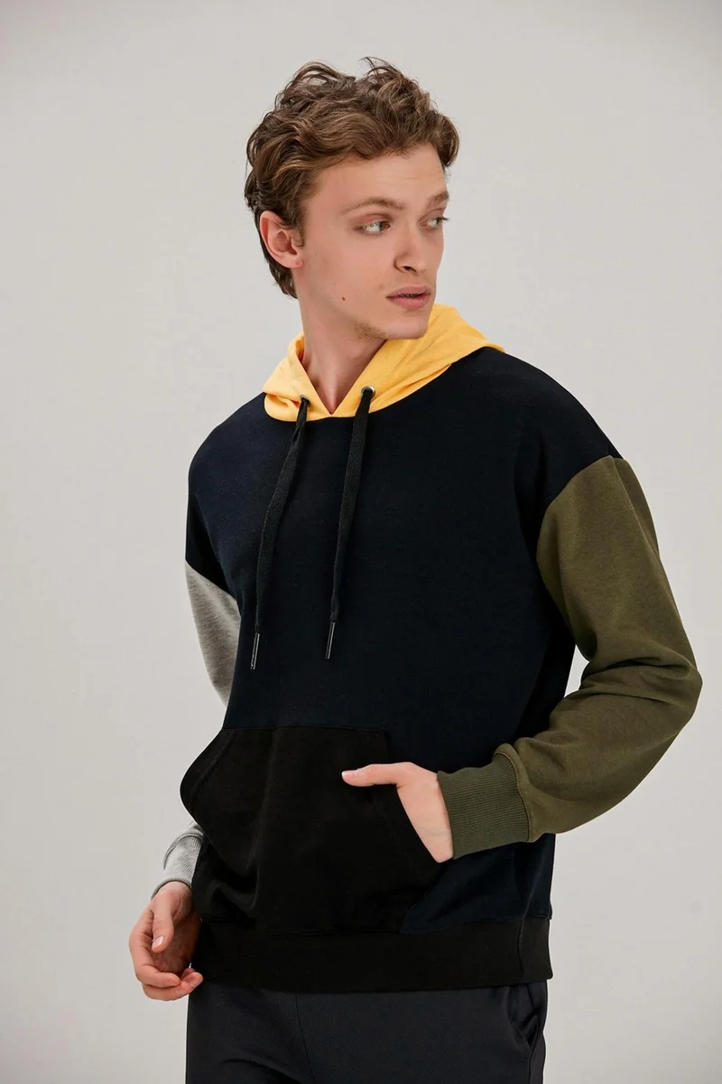 الكسندر جاردي Hooded Sweatshirt (E22-73300)