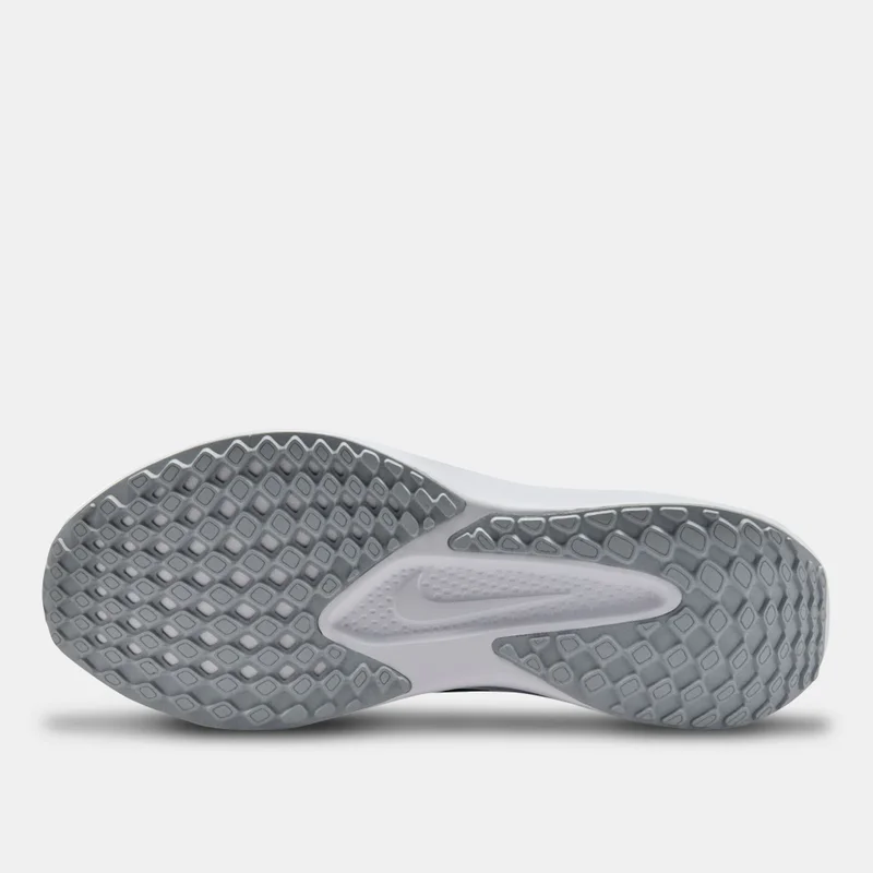 Nike Men's Quest 6 Road Running Shoes
