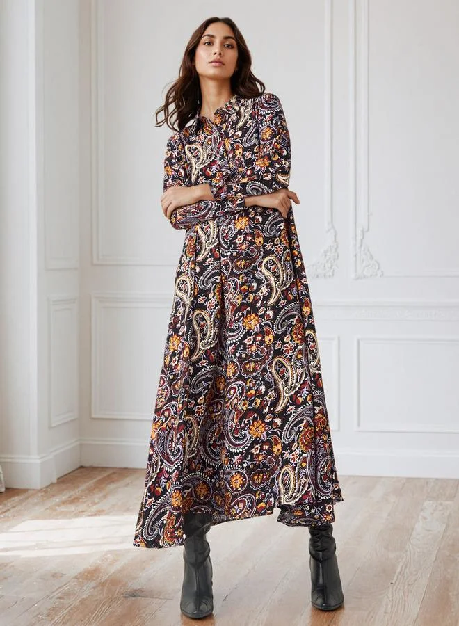 ايكونيك فستان ترابيز بياقة وطبعة بيزلي أيقونية