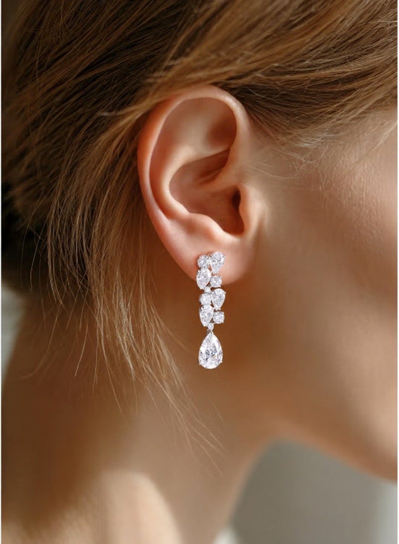 AWNL Moonlight Teardrops Earrings for Women – Sterling Silver Elegance Adorned with White Zirconia, Middle East Exclusive Collection - Image 3