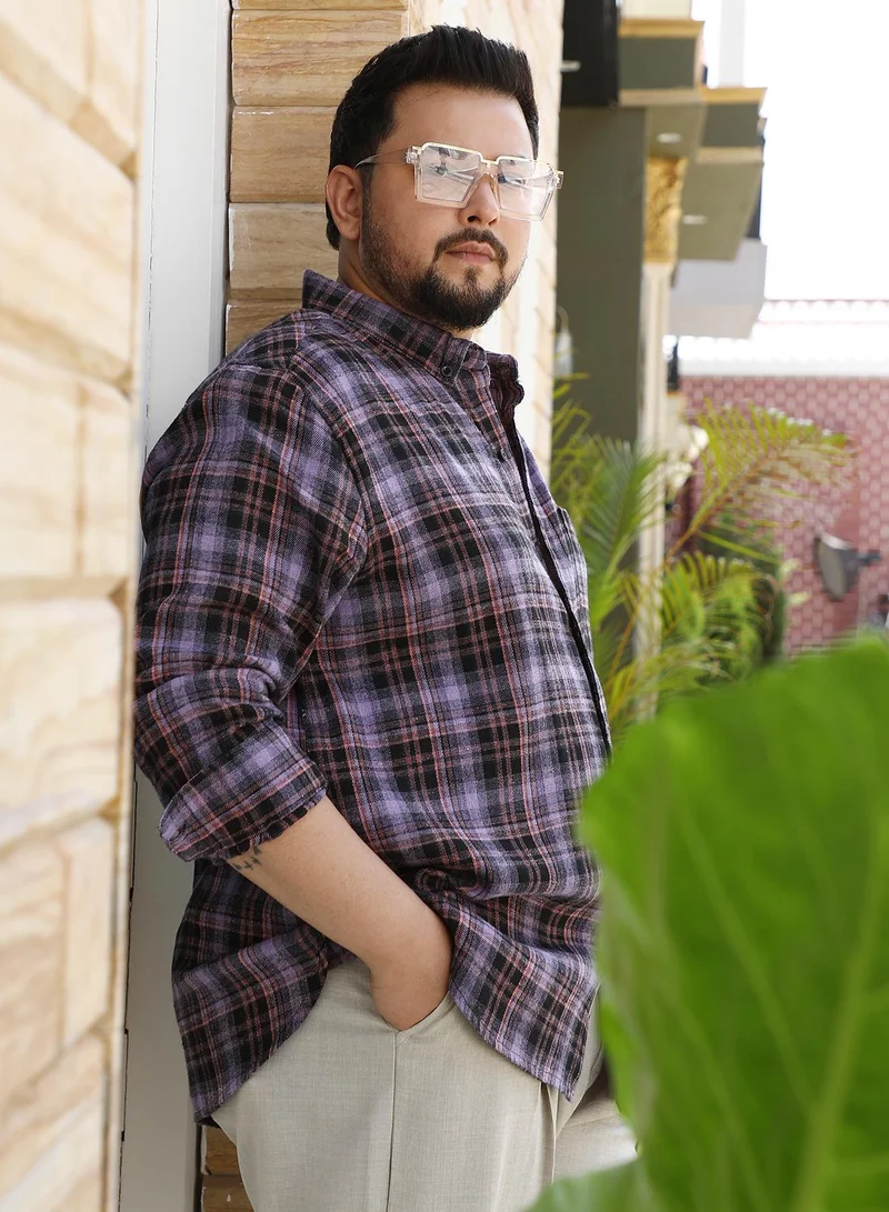 انستافاب بلس قميص رجالي Instafab Plus بنقشة المربعات الأرجواني المريح للمقاسات الكبيرة