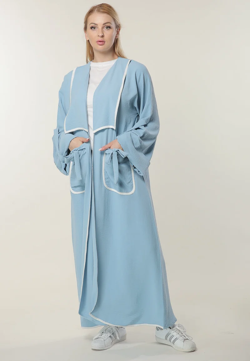 Moistreet Pocket Detailed Casual Abaya