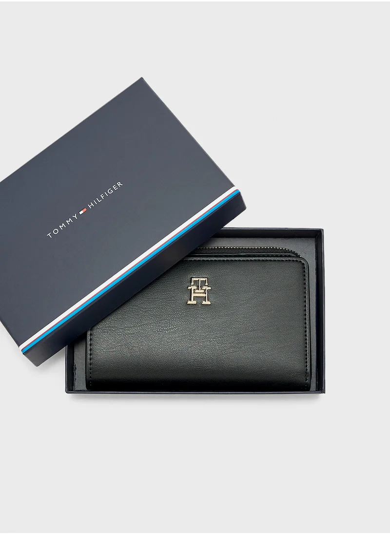 TOMMY HILFIGER Monogram Zip Over Wallet