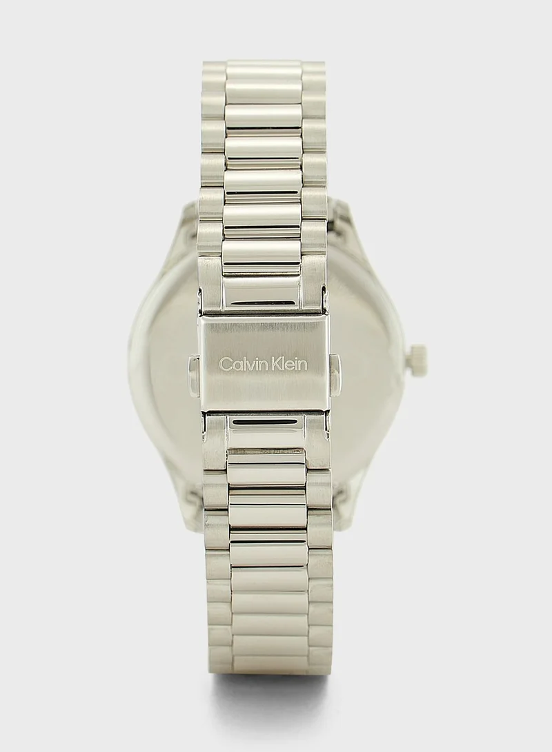 CALVIN KLEIN Iconic Analog Watch