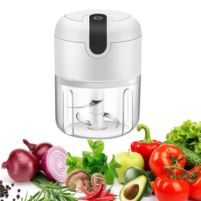 ELECTRIC MINI GARLIC CHOPPERFOOD PROCESSORPORTABLE CORDLESS GARLIC MINCER MASHERMEAT GRINDER WITH USB CHARGING FOR VEGETABLECHILIFRUITSGINGERBABY FOODSEASONING 250MLWHITE