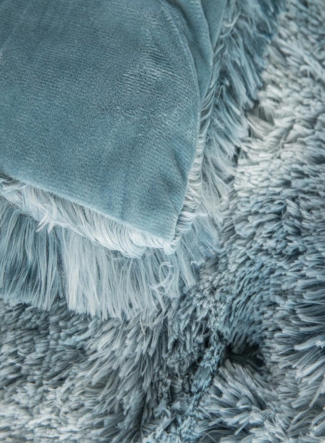 chovy طقم لحاف تشوفي من الفرو الصناعي المصبوغ بألوان الأزرق والأبيض - طقم سرير من 3 قطع، فائق النعومة، مصنوع من الفلانيل المخملي الفاخر، مفروشات رقيقة وناعمة (لحاف × 1، غطاء وسادة × 2) - Image 5